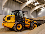 TM320 ARTICULATED TELESCOPIC HANDLER