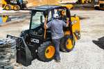 300 SKID STEER LOADER
