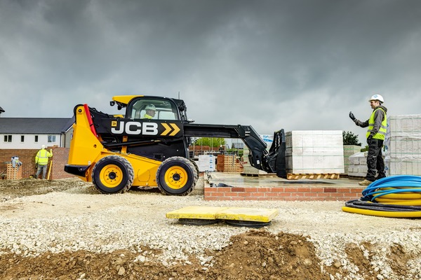 JCB