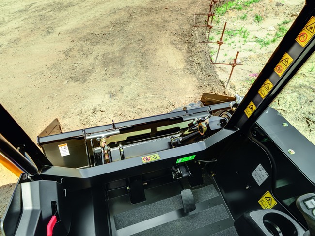 270 SKID STEER LOADER