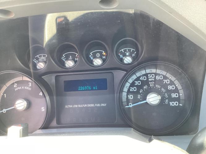FORD F550 XL