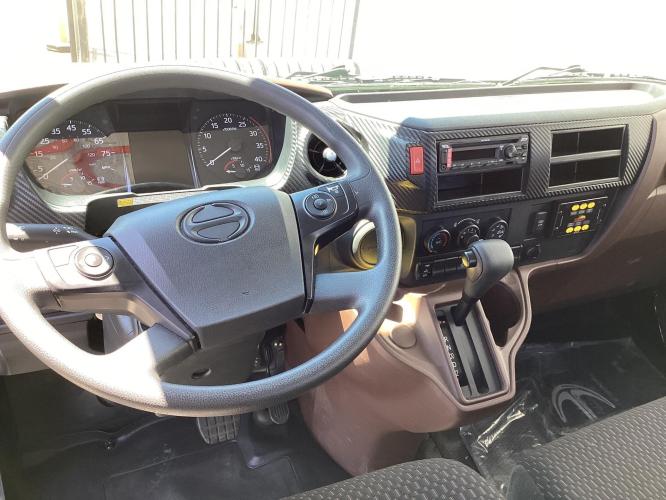 HINO L6