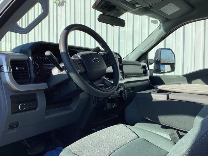 FORD F550 XLT