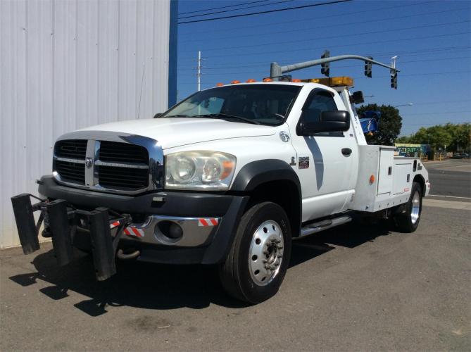 DODGE RAM 5500SLT