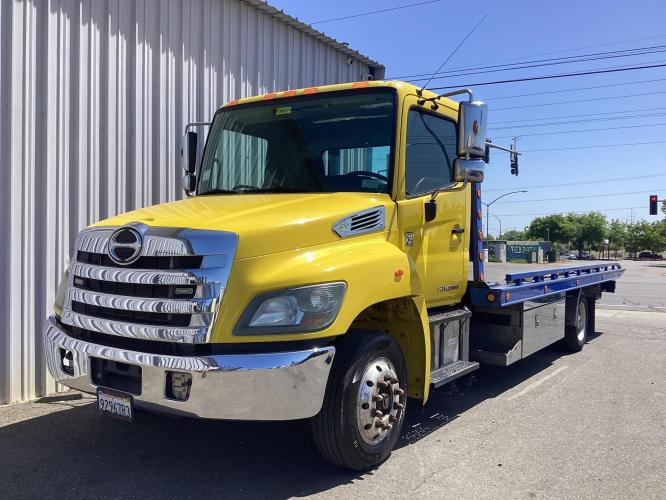 HINO 258ALP