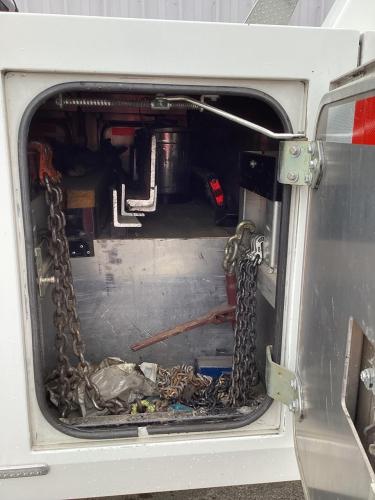 FREIGHTLINER BUSINESS CLASS M2 106