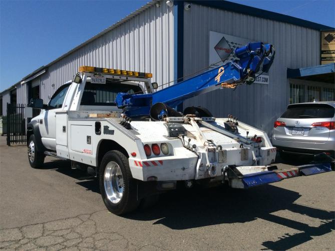 DODGE RAM 5500SLT