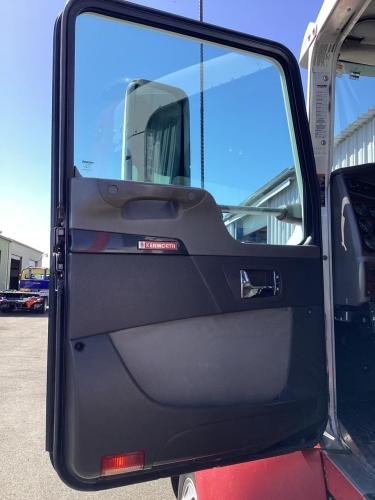 KENWORTH T270