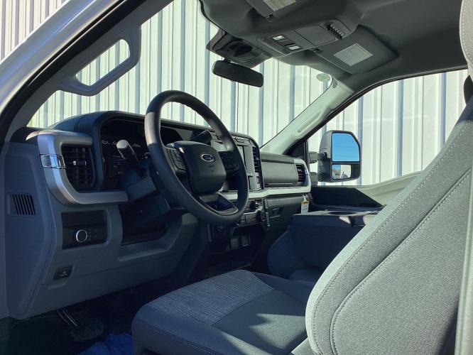 FORD F550 XLT