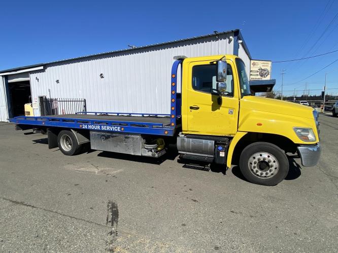 HINO 258ALP