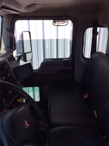 KENWORTH T370
