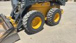 John Deere 330G