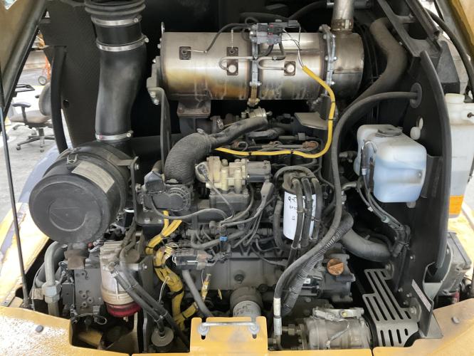 John Deere 244L