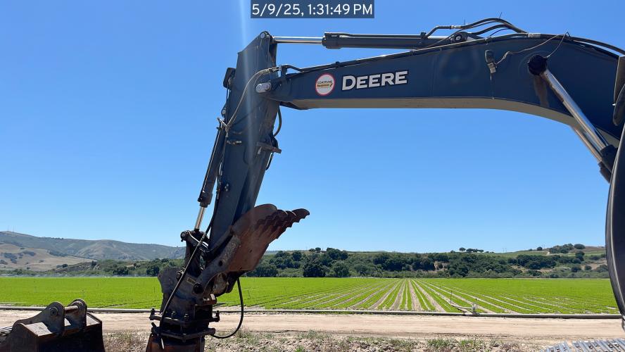 John Deere 210G LC