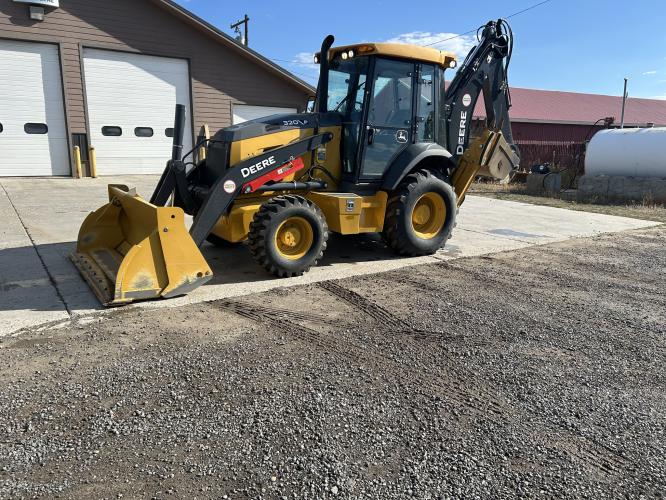 John Deere 320 P