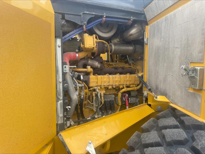 John Deere 524L