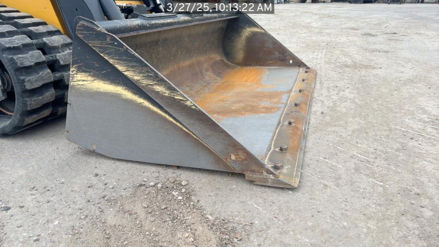 John Deere 317G