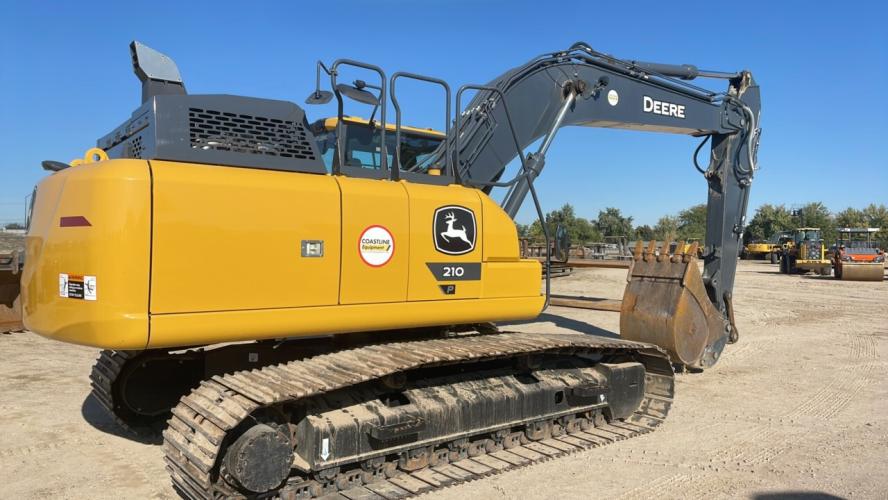 John Deere 210 P