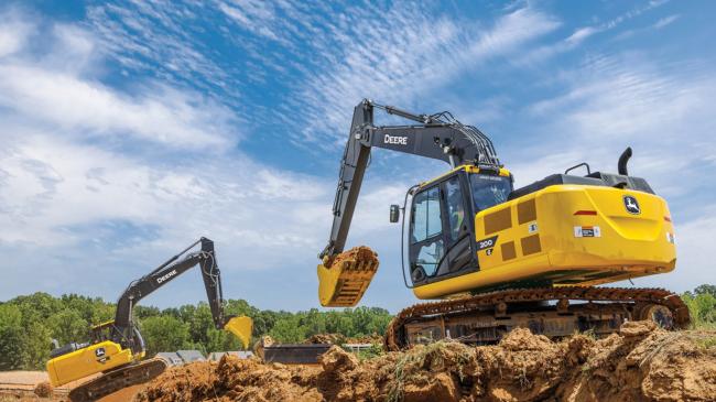 200 G-Tier Mid-Size Excavator