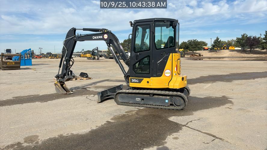 John Deere 35G