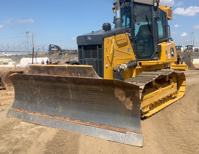 John Deere 700L LGP