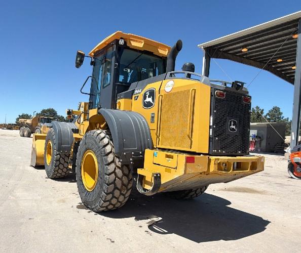 John Deere 544 P