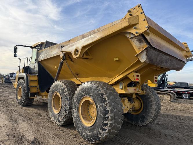John Deere 310E