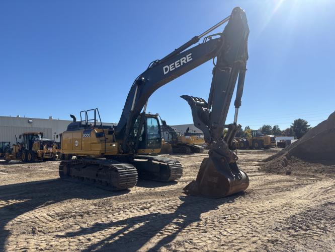 John Deere 300G LC