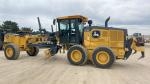 John Deere 872G
