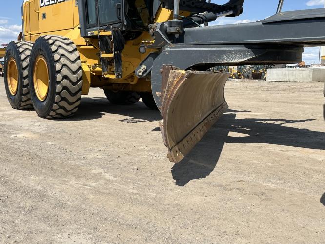 John Deere 772G
