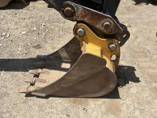 John Deere 410J