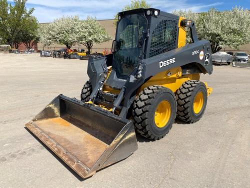 2024 John Deere 330G