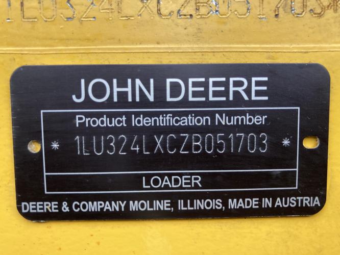 John Deere 324L