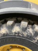 John Deere 244L