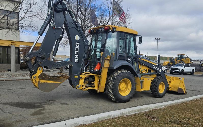 John Deere 320 P