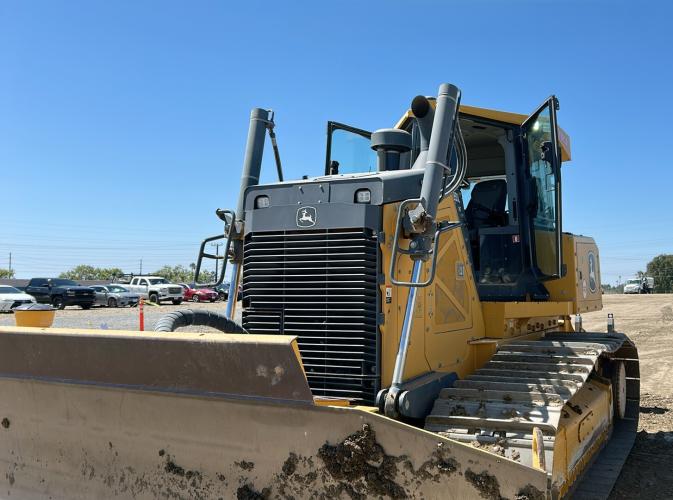 John Deere 850L WLT