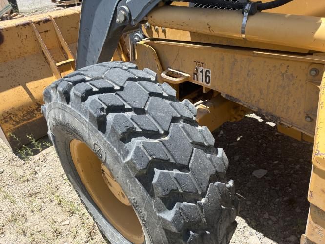 John Deere 410J