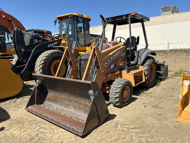 Case 570N