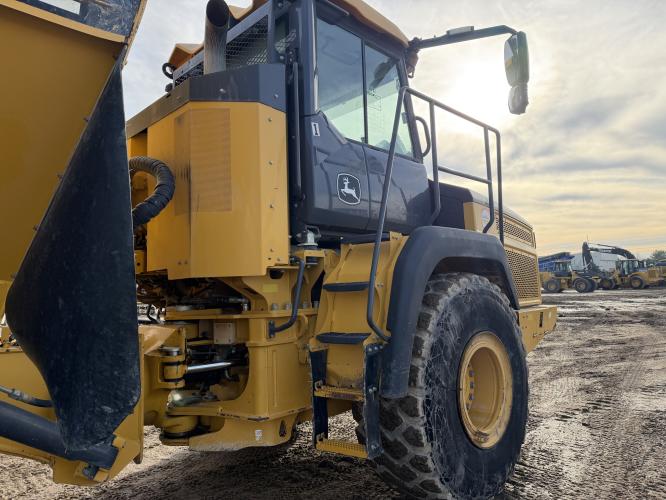 John Deere 310E