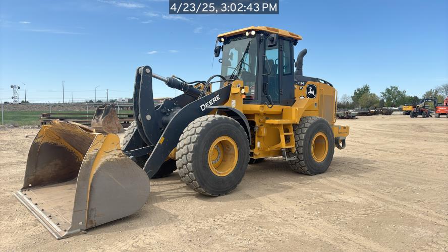 John Deere 624 P