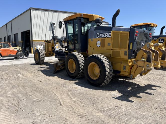 John Deere 772G