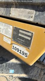 John Deere 245 P
