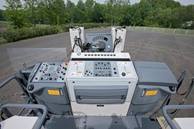 SP 25i