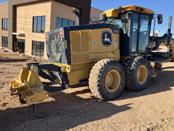 John Deere 772GP