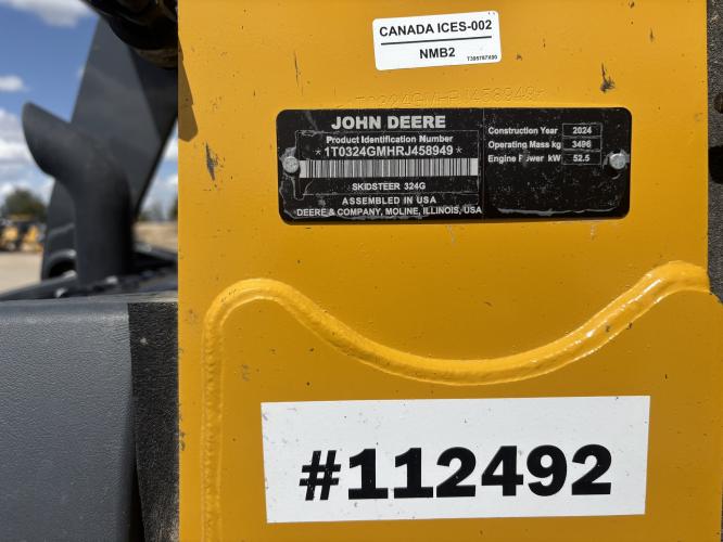 John Deere 324G