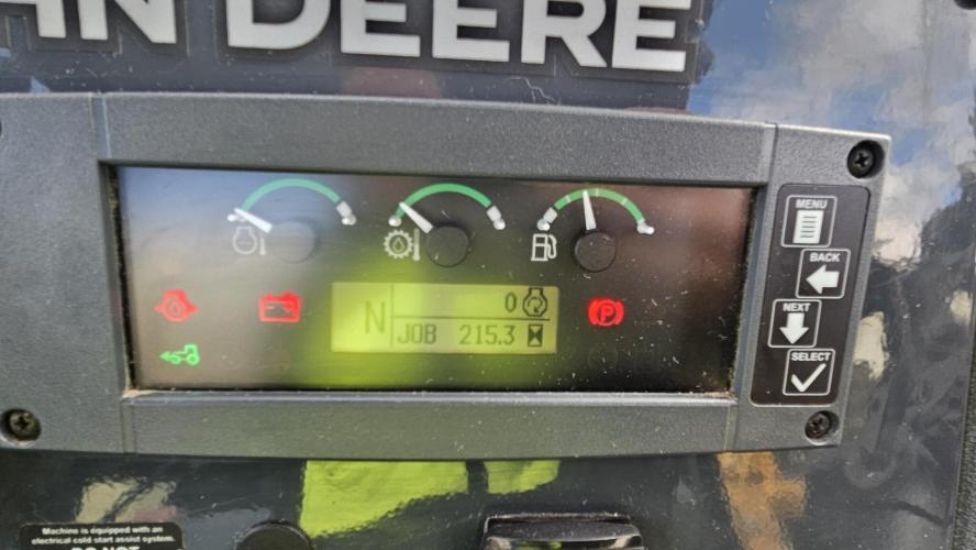John Deere 320 P