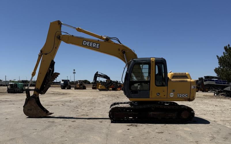 John Deere 120C
