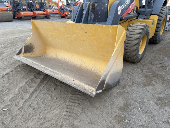 John Deere 710L