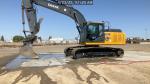John Deere 210G LC