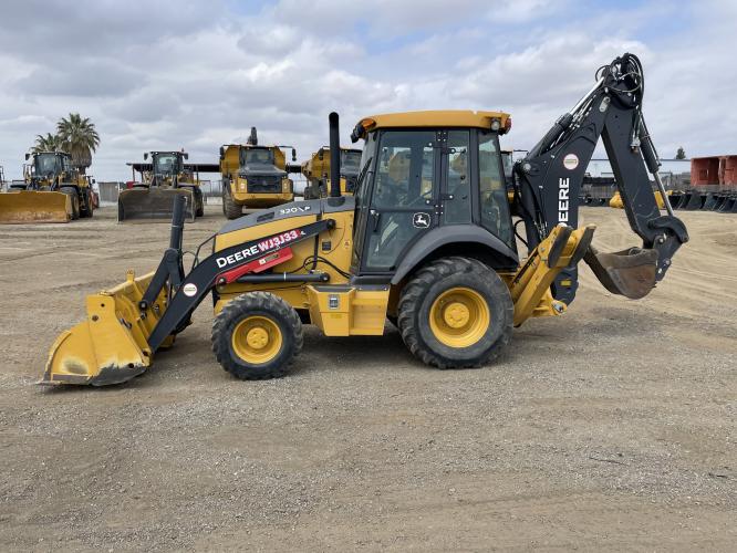 John Deere 320 P